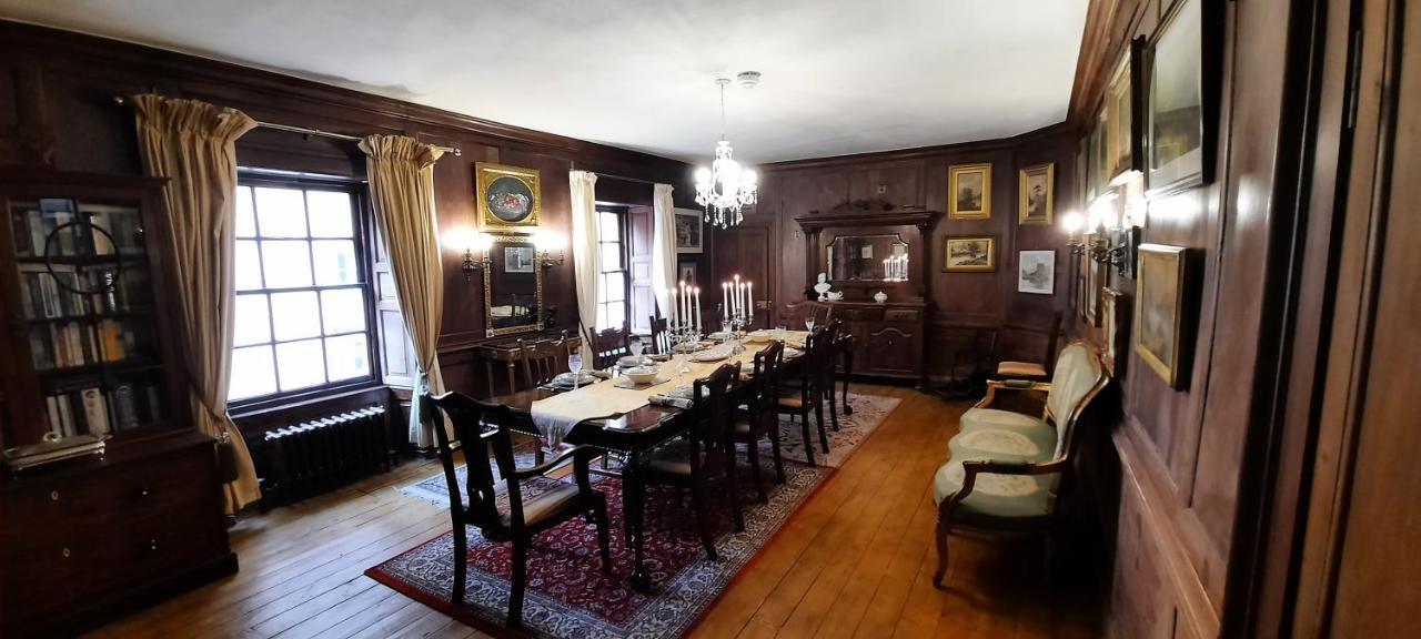 Villa Lickleyhead Castle à Insch Extérieur photo
